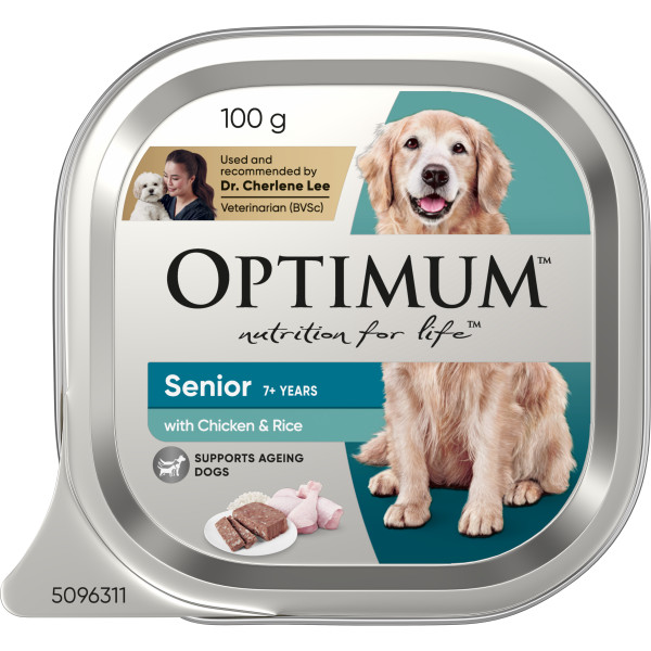 Optimum Senior 7+ years with chicken and rice dog food tray.